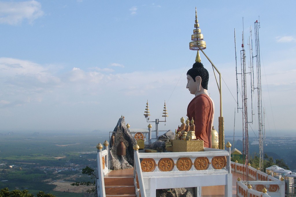 Фото храма Tham Seua в Ао Нанге