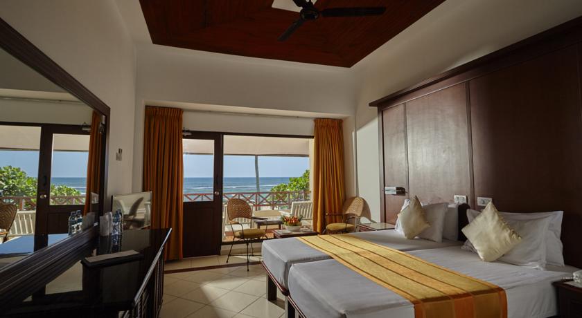 Фото отеля Coral Sands Hotel